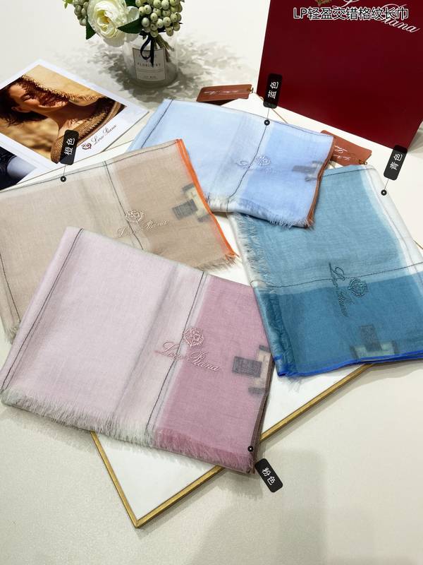 Loro Piana Scarf LPC00049 Loro Piana Scarf LPC00049